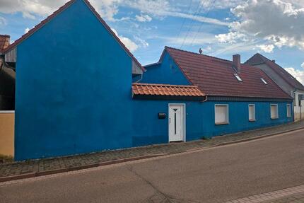 Haus zu verkaufen - 70.000,00&nbsp;EUR Kaufpreis, ca.&nbsp; 178,00&nbsp;m&sup2; in Osternienburger Land (PLZ: 06386)
