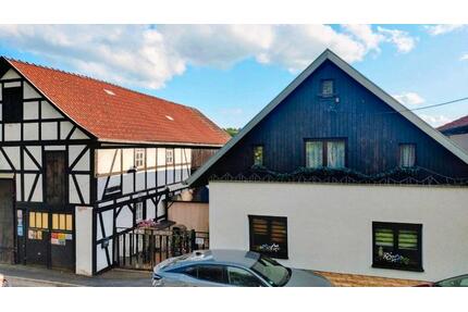Haus und Scheune in Südthüringen - Rohr