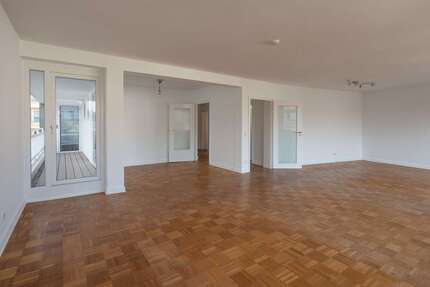 Wohnung zum Mieten in Düsseldorf 1.950,00 € 125 m²