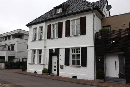 Helles, möbliertes Zimmer in gepflegter WG – all inclusive – Nähe Aachen - Herzogenrath