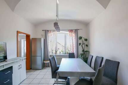 Wohnung zum Kaufen in Wurmannsquick 199.000,00 € 82 m²