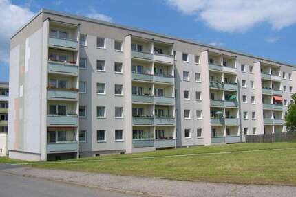 Wohnung zum Mieten in Zeulenroda-Triebes 456,00 € 81.52 m²