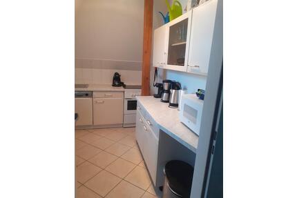 Wohnen in Aue– Dachgeschosswohnung in zentraler Lage zu vermieten - Aue-Bad Schlema