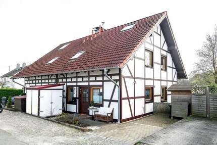 Haus zum Kaufen in Neunkirchen-Seelscheid 329.000,00 € 100.76 m²