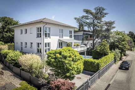 Haus zum Kaufen in Wiesbaden 1.669.000,00 € 250 m²