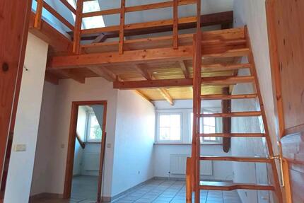 Charmante Dachgeschosswohnung - 730,00&nbsp;EUR Kaltmiete, ca.&nbsp; 60,00&nbsp;m&sup2; in Lemförde (PLZ: 49448)