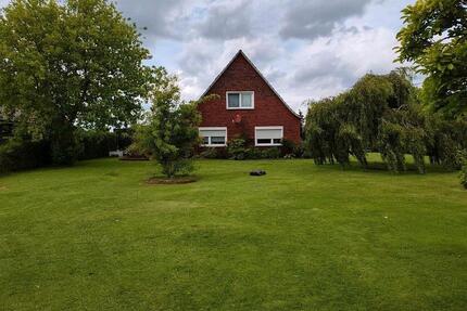 Großes Familienhaus (ca.1970) mit 1.526 m² Grundstück in Moordorf - Südbrookmerland