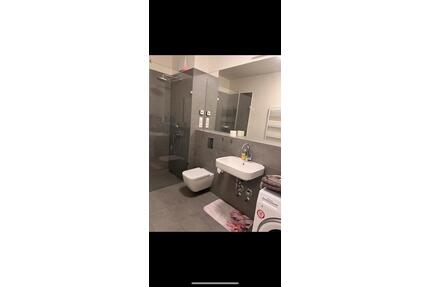 Untermieter unbefristet am kudamm 1 zimmer inkl alles - Berlin Mitte