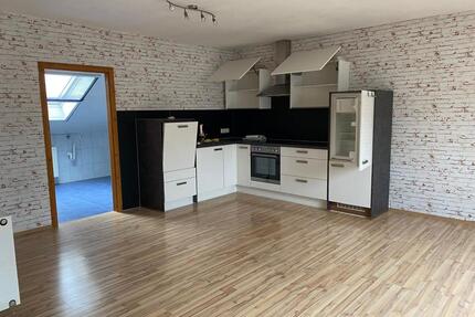 3-Zimmer Wohnung DG mit EbK im Grünen 84434 Kirchberg (LK Erding)