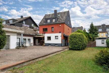Haus zum Kaufen in Leverkusen 549.000,00 € 189 m²