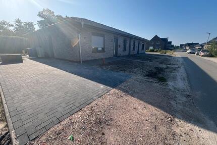 Moderne Doppelbungalow-Hälfte – Neubau (2025) – zeitnah verfügbar - Saterland