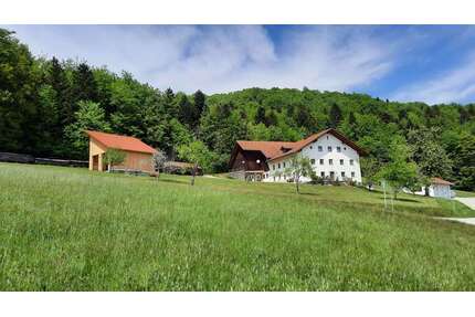 Haus zum Kaufen in Waldkirchen 790.000,00 € 450 m²