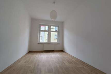 Wohnung zum Mieten in Gera 480,00 € 80 m²