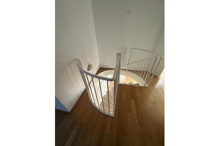 Moderne 3-Zimmer-Maisonettewohnung mit Dachterrasse und Garage in Wuppertal-Cronenberg