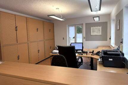Büro in Moosburg 1.000,00 € 121 m²