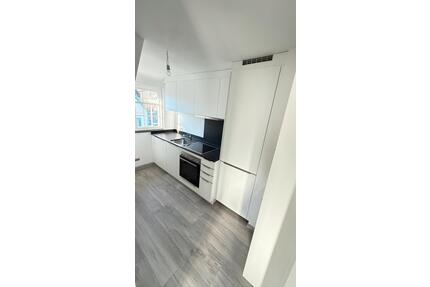 NEU sanierte 4,5-Zimmer DG Wohnung Balkon EBK zentrale Lage FDS - Baiersbronn