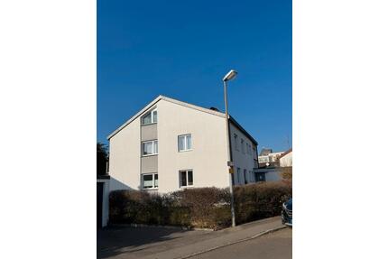 Großzügige 4-Zimmer-Wohnung in Altbach zu verkaufen