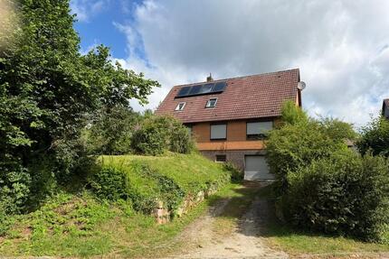 Einfamilienhaus zum Kauf - 265.000,00&nbsp;EUR Kaufpreis, ca.&nbsp; 192,00&nbsp;m&sup2; in Gleichen (PLZ: 37130)