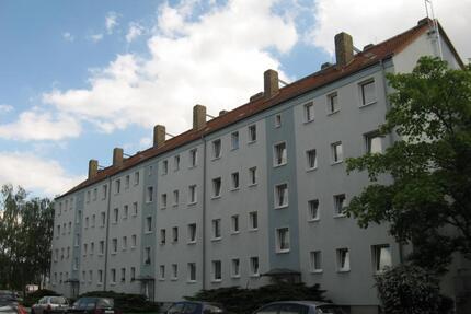 Gemütliche 3-Zimmer Wohnung im beliebten Siedlungsviertel von Naumburg in der Taborer Straße 15 - Naumburg (Saale)