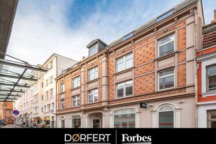 Haus zum Kaufen in Lübeck 1.050.000,00 € 489 m²