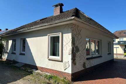 Haus zum Mieten in Westerstede 950,00 € 120 m²