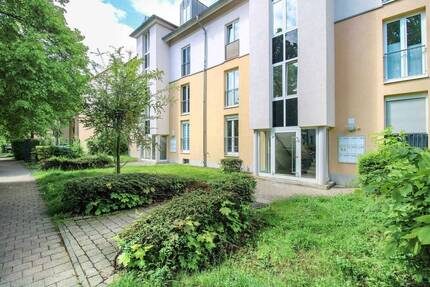 Bezugsfrei und barrierearm: 2-Zi.-WHG mit Terrasse und Stellplatz - Magdeburg Sudenburg