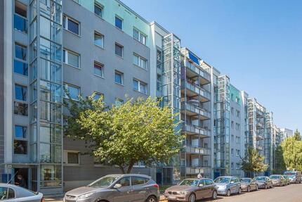 Klein, aber fein: 1-Zimmerwohnung mit Balkon und Aufzug! - Dresden Prohlis