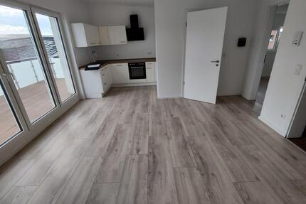 2 Zimmer Penthouse Wohnung mit Einbauküche Wolfsburg Fallersleben