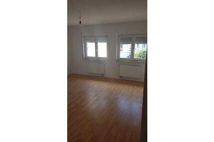 Helle, 2-Zimmer-Wohnung in zentraler Lage von Winnenden