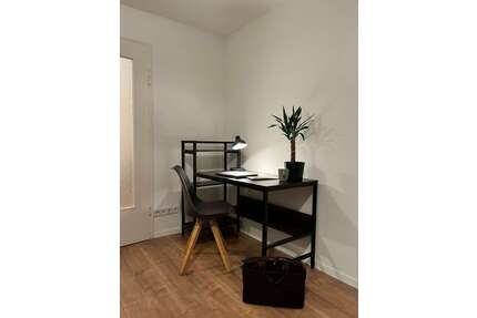 Wohnung zum Mieten in Stuttgart 750,00 € 25 m²