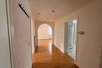 3-Zimmer Wohnung mit EBK und Wintergarten - Hardt