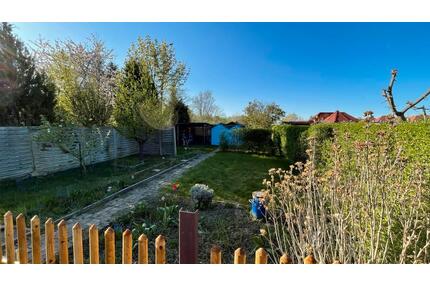 Kleingarten Pachtgarten - 850,00&nbsp;EUR Kaltmiete, ca.&nbsp; 0,00&nbsp;m&sup2; in Leipzig (PLZ: 04157) Nord