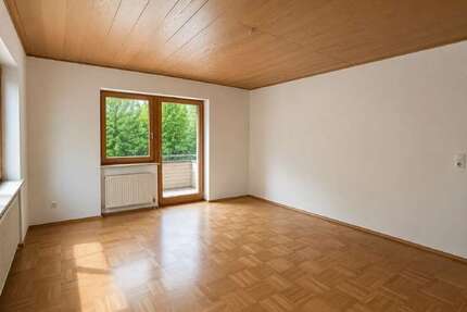 Wohnung zum Mieten in Triptis 490,00 € 75.4 m²