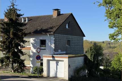 Haus zum Kaufen in Pirmasens 199.000,00 € 163 m²