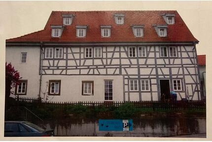 Helle 1,5-Zimmer-Wohnung im Altbau mit Galerie, EBK & Stellplatz - Obersulm