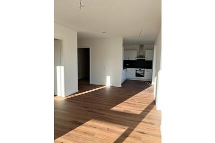 Humperdinckpark: 2-Zimmerwohnung, 2. Obergeschoss, Balkon mit Markise, 1 Tiefgaragen- und 1 Außenstellplatz - Bad Kreuznach Bad Münster am Stein-Ebernburg