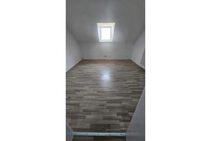 Wohnung zu vermieten 2 Zimmer - 560,00&nbsp;EUR Kaltmiete, ca.&nbsp; 40,00&nbsp;m&sup2; in Dinslaken (PLZ: 46537) Lohberg