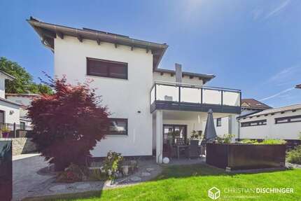 Haus zum Kaufen in Bad Abbach 950.000,00 € 194 m²