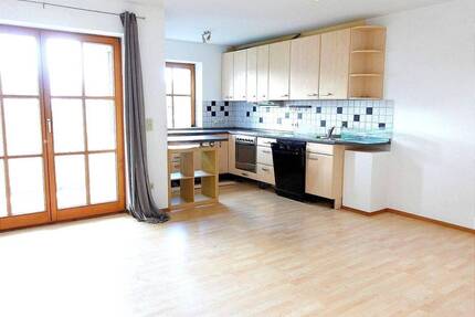2-Zimmer-Wohnung mit Südbalkon und Garage- herrlicher Bergblick - Hohenpeißenberg