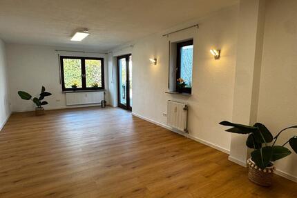 Kurzfristig beziehbar. Klein aber Fein – 1 ½-Zimmer Wohnung inmitten der Weinberge - Öhringen