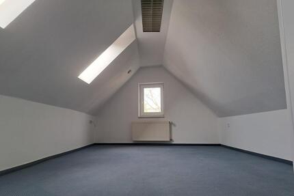 Charmante 1-Zimmer-Dachgeschosswohnung zentral in Kulmbach - Fürth Eigenes Heim