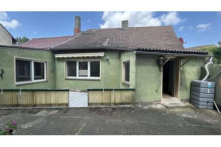 Haus zum Kaufen in Gröningen 57.777,00 € 100 m²