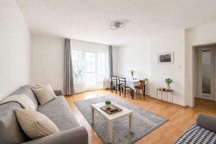 Freiwerdend & effektiv geschnitten - Attraktive 2-Zimmer-Wohnung in zentralem Pempelfort mit Balkon! - Düsseldorf