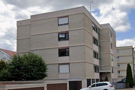 4,5-Zimmer Wohnung mit Balkon im 4. OG in Sindelfingen