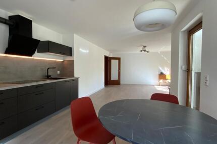 Helle 2-Zimmer-Wohnung teilmöbliert ab sofort zu vermieten - Villingen-Schwenningen