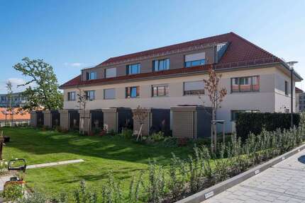 Haus zum Mieten in Wustermark 1.600,00 € 115.34 m²