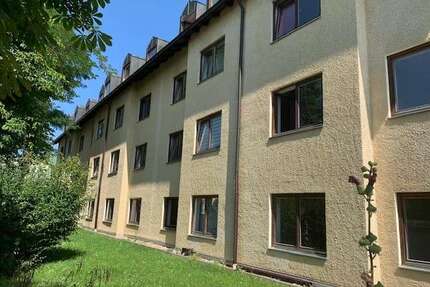 Wohnung zum Mieten in Regensburg 381,44 € 20.69 m²