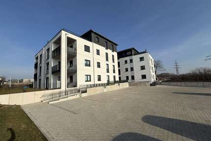Wohnung zum Mieten in Weyhausen 1.388,85 € 120.77 m²