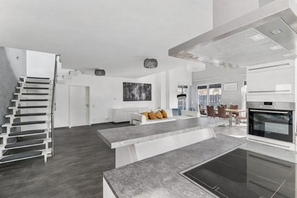 Haus zum Kaufen in Hannover 1.290.000,00 € 211 m²