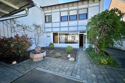 Haus zum Kaufen in Düren 355.000,00 € 170 m²